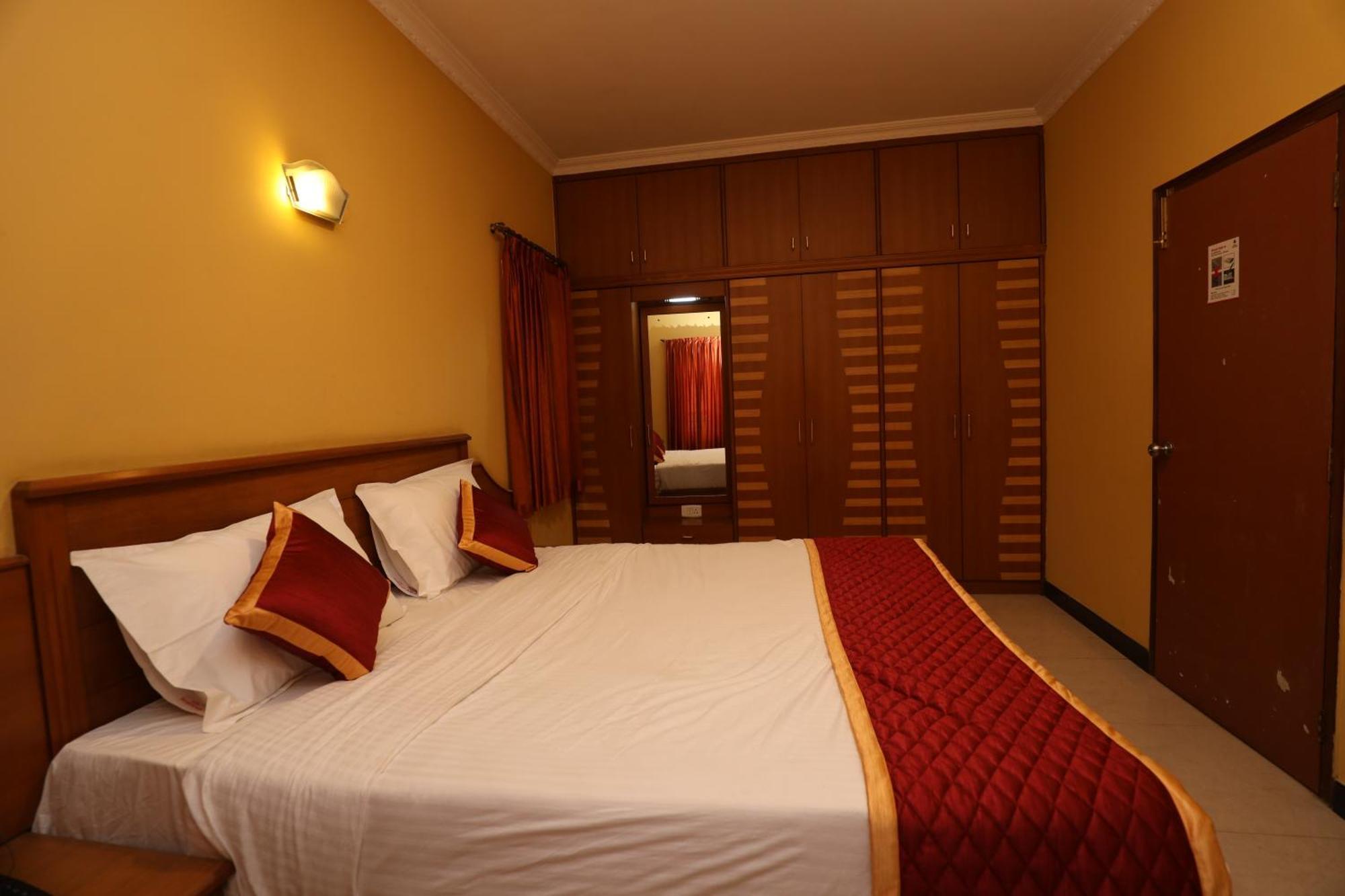 Hotel Silver Oak Ooty Exterior foto